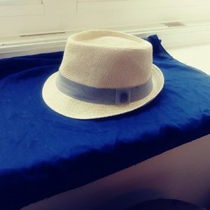 Marc Ecko tan woven fedora